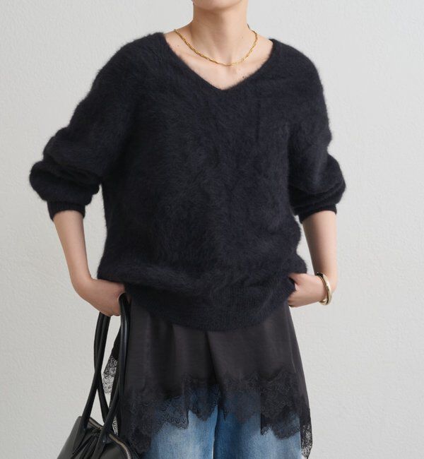  「FURカシミヤVニット」|ニット・セーター|ブラック