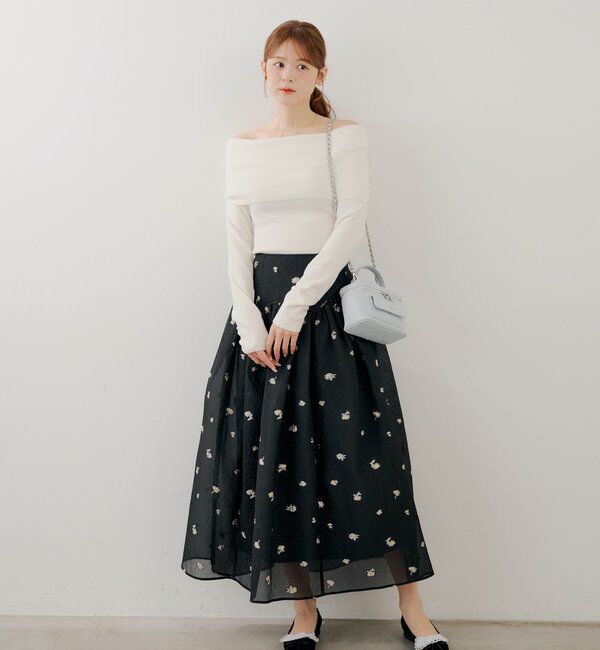  「【SALON by Chico】フラワージャガードボリュームフレアスカート」|スカート|