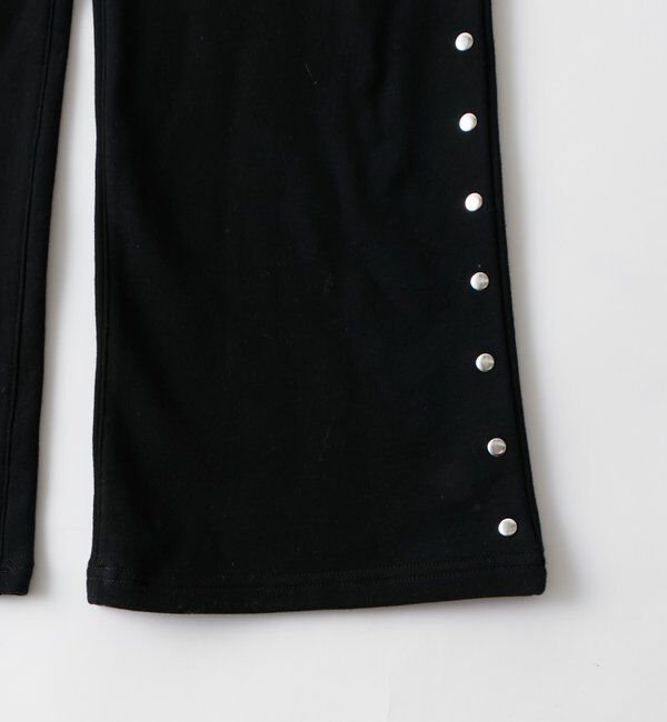  「スウェットミディフレアスタッズパンツ」|チノ|