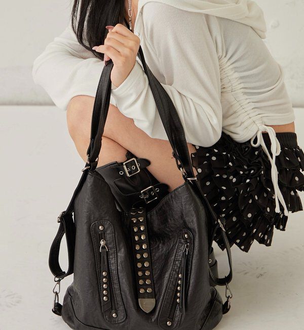  「【新色追加】2WAYドットスタッズリンプバッグ」|ショルダー・メッセンジャー|