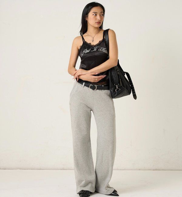  「刺繍ロゴサテンスリップキャミ」|シャツ・ブラウス|