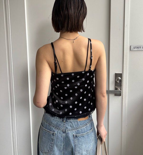  「刺繍ロゴサテンスリップキャミ」|シャツ・ブラウス|