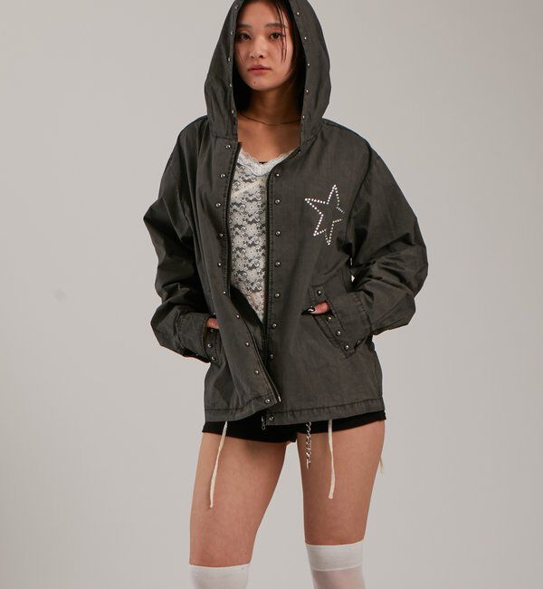  「【UNISEX】KOOKY'N スタースタッズフードシャツ」|シャツ・ブラウス|