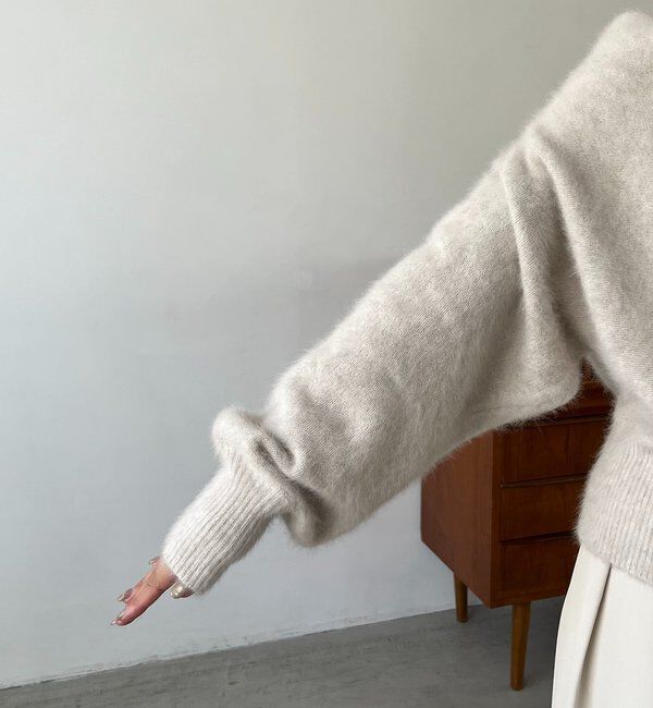  「【上質な着心地/全骨格細見え】〈C.L〉FOXカシミアドルマンニット」|ニット・セーター|