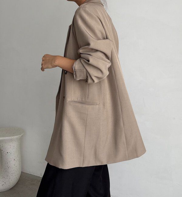  「【再販・サイズ展開あり・WEB限定カラー/グレージュ】Wテーラージャケット」|テーラードジャケット|