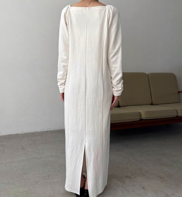  「【低身長サイズあり】ウェーブネックギャザーワンピース」|ワンピース|