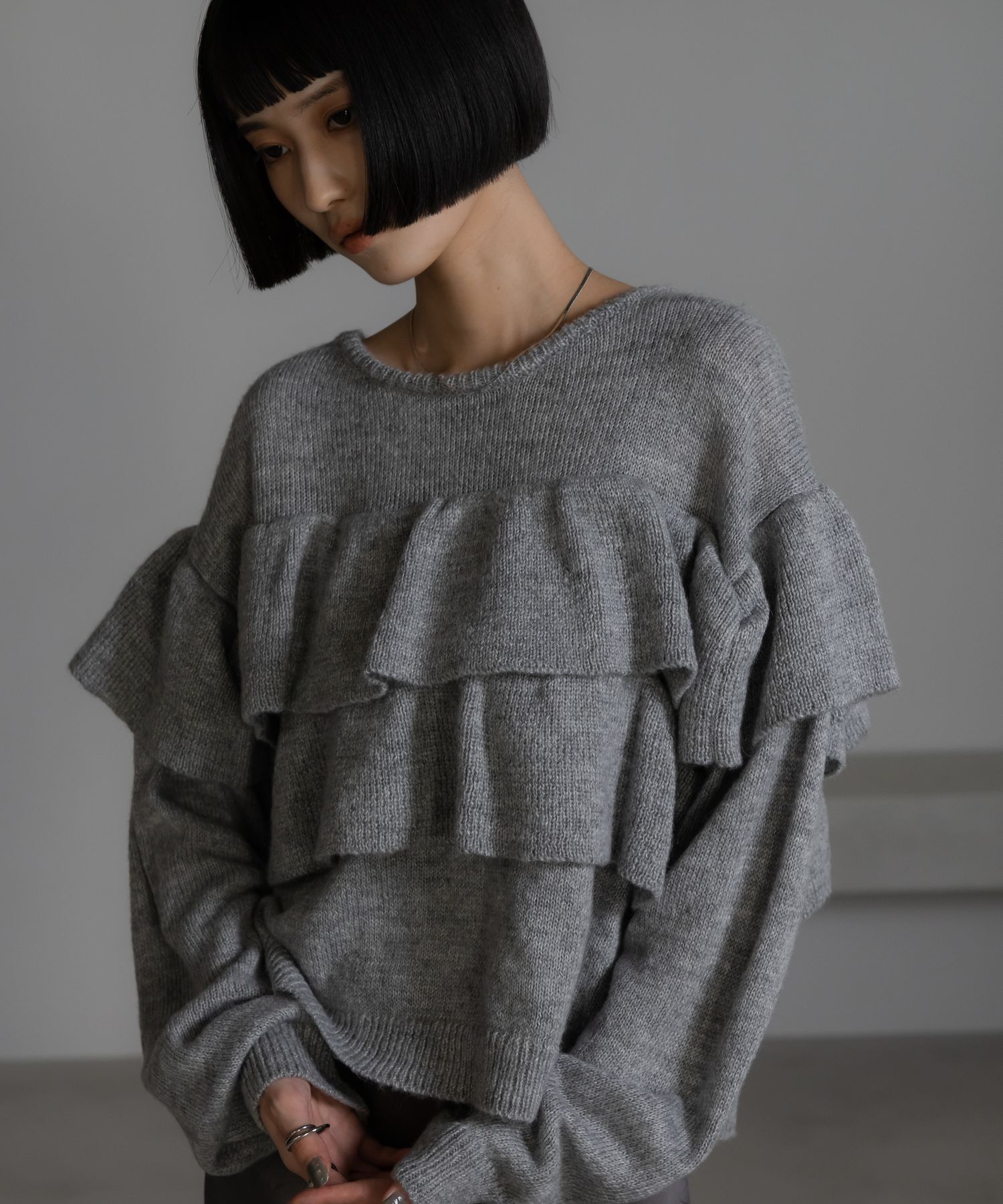 LOWRYS FARM「フリルニットプルオーバーＬＳ」|ニット・セーター|