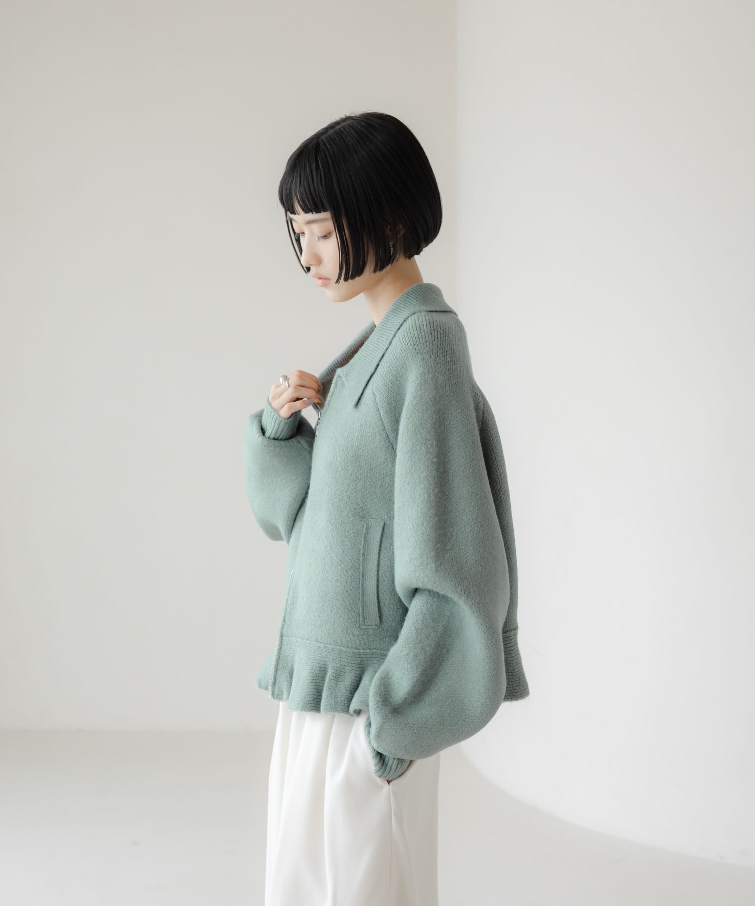 LOWRYS FARM「エリニットフリルブルゾン」|その他|