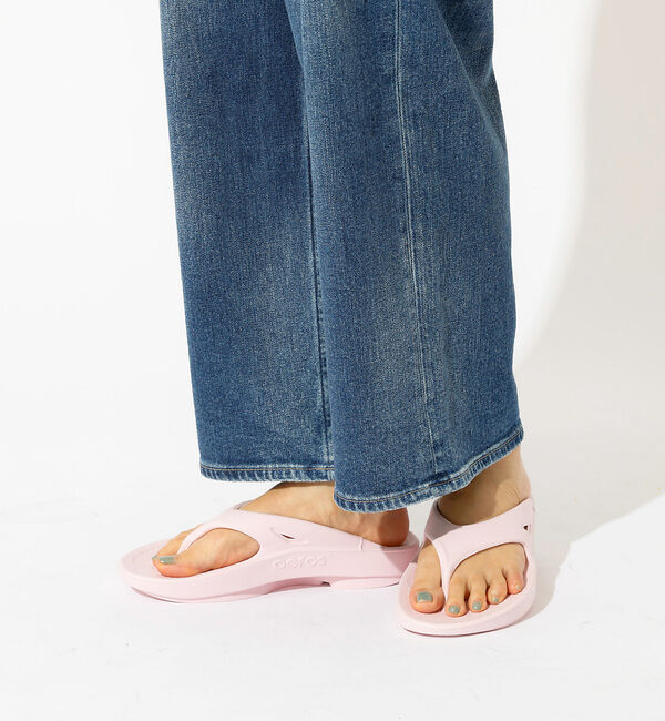 Rouge vif「【OOFOS/ウーフォス】O Original / リカバリーサンダル【WEB限」|サンダル|