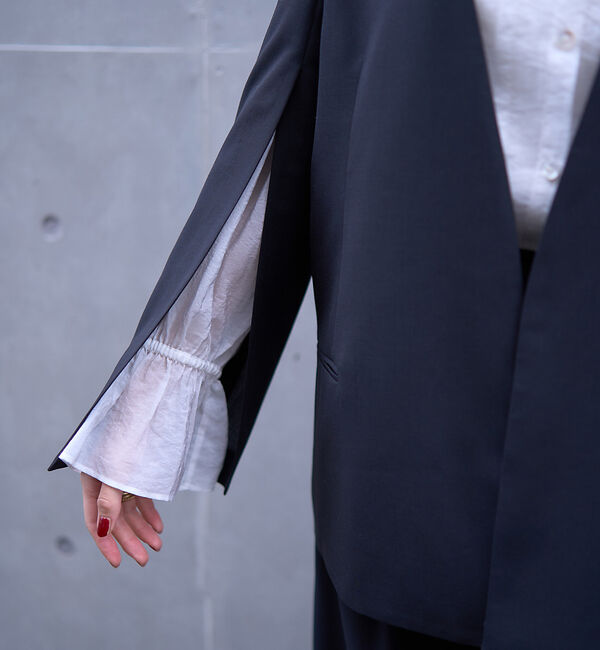 Rouge vif「ノーカラースリットスリーブジャケット」|ノーカラージャケット|