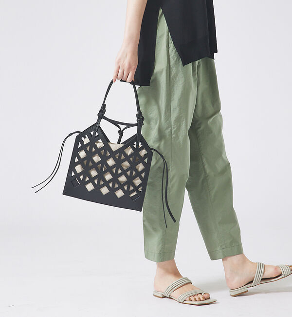 qualite「【FEEL AND TASTE】ミニバスケット」|ショルダー・メッセンジャー|オフホワイト