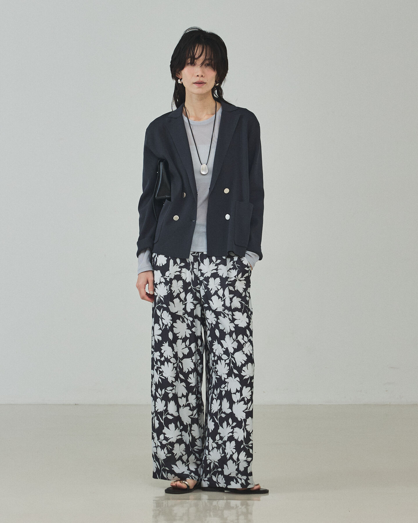 qualite「【大人の花柄】シルエットフラワーパンツ」|その他|