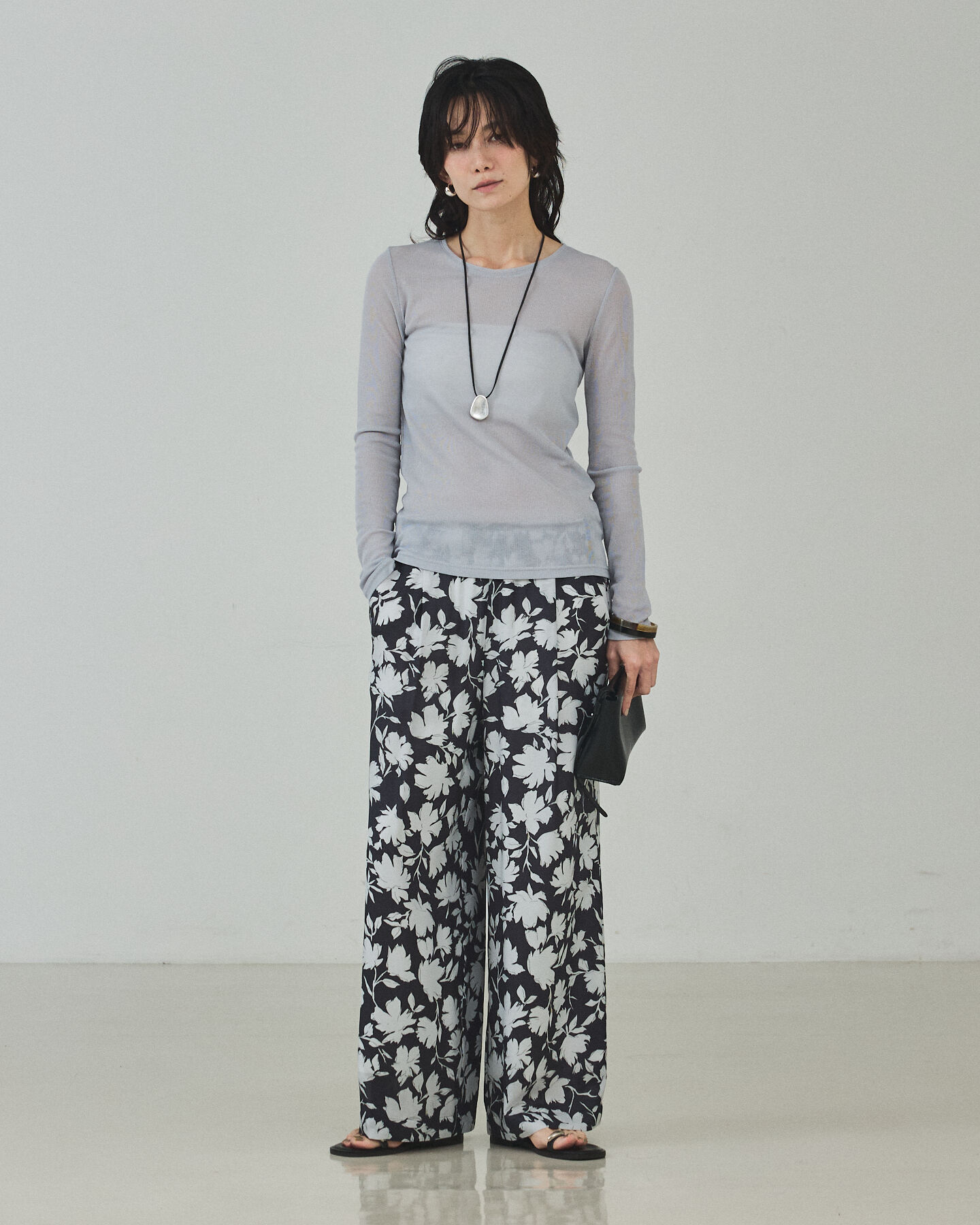 qualite「【大人の花柄】シルエットフラワーパンツ」|その他|