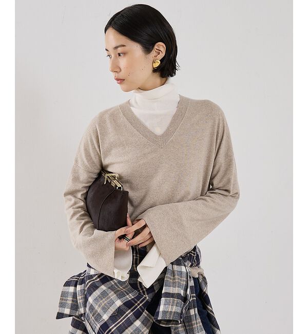 The Store by C' 「【COCUCA】Vネックニット」|ニット・セーター|ベージュ
