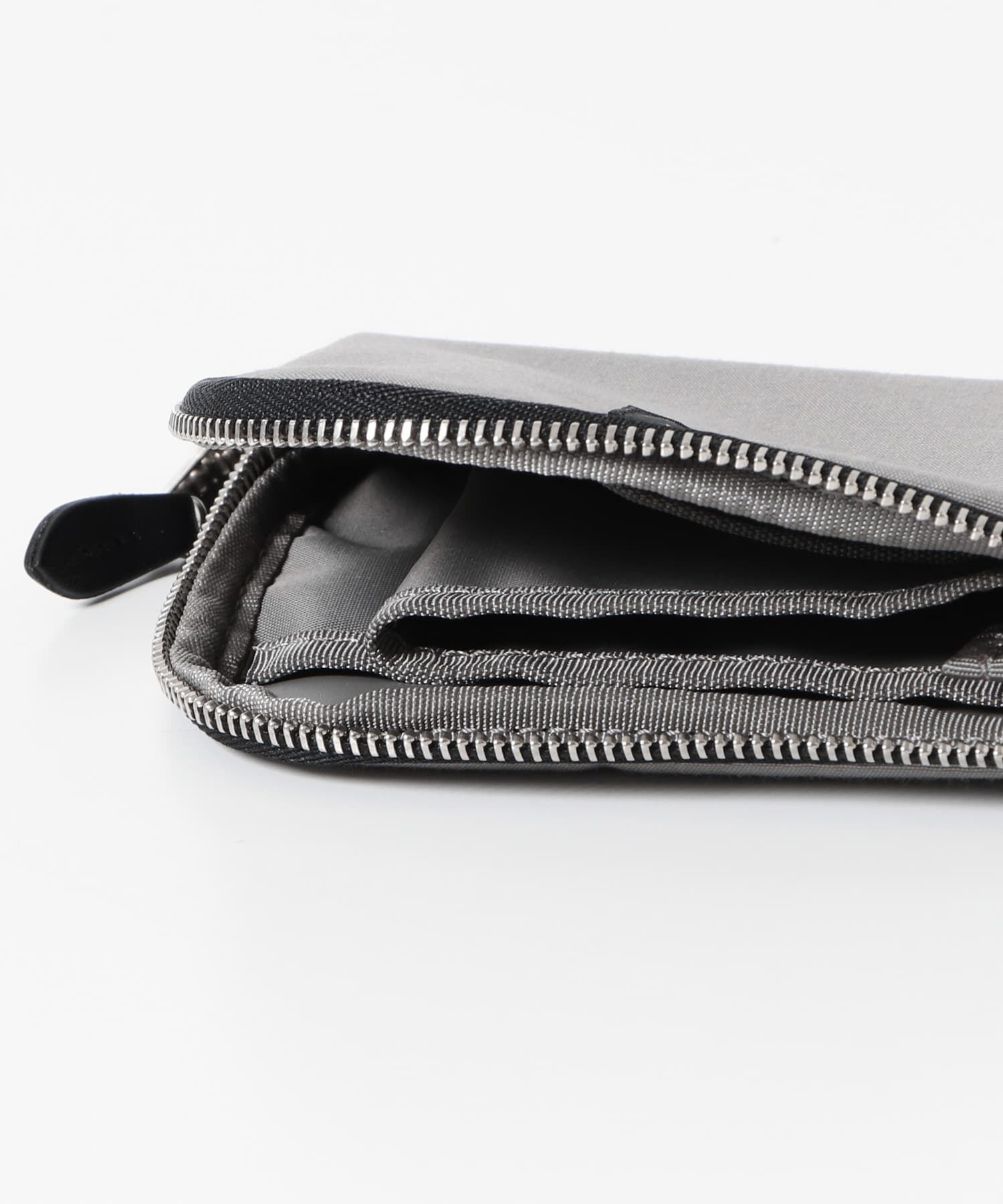 URBAN RESEARCH DOORS「『別注』STANDARD SUPPLY&times;DOORS　L ZIP PURSE」|財布|