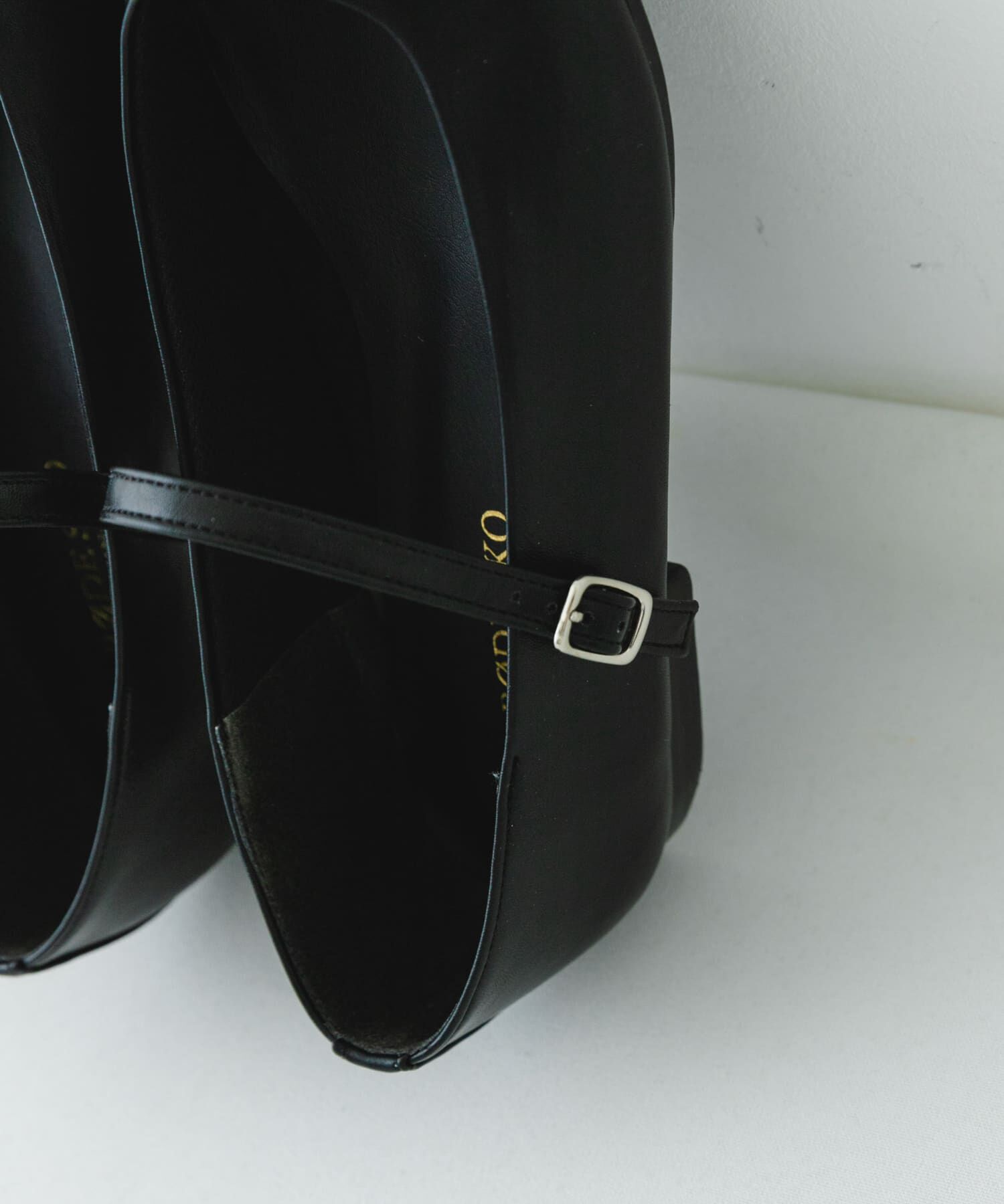 RODE SKO「『MADE IN JAPAN』スクエアトゥメリージェーンシューズ」|パンプス|