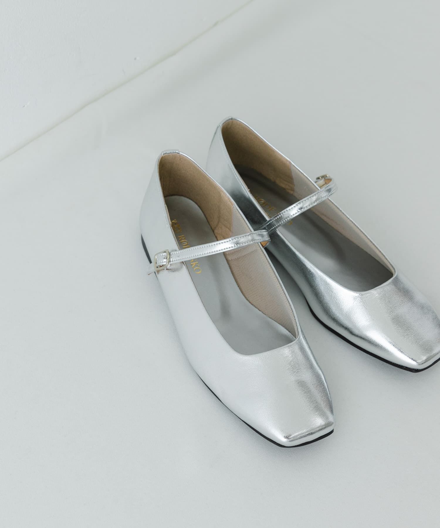 RODE SKO「『MADE IN JAPAN』スクエアトゥメリージェーンシューズ」|パンプス|