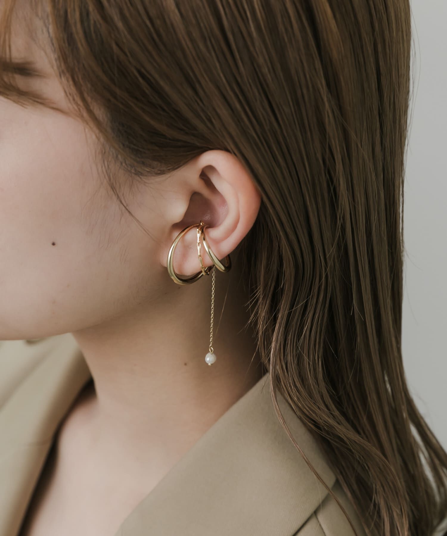 SMELLY「『WEB/一部店舗限定』ドロップパールイヤカフ」|イヤリング|