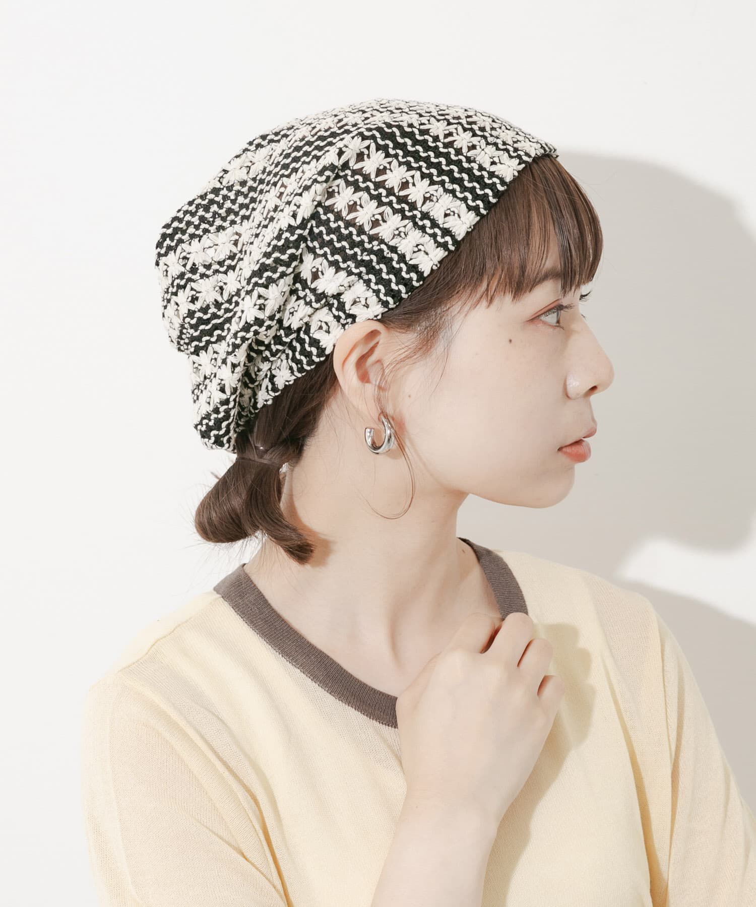 SMELLY「クロシェレースビーニー」|ニット帽|