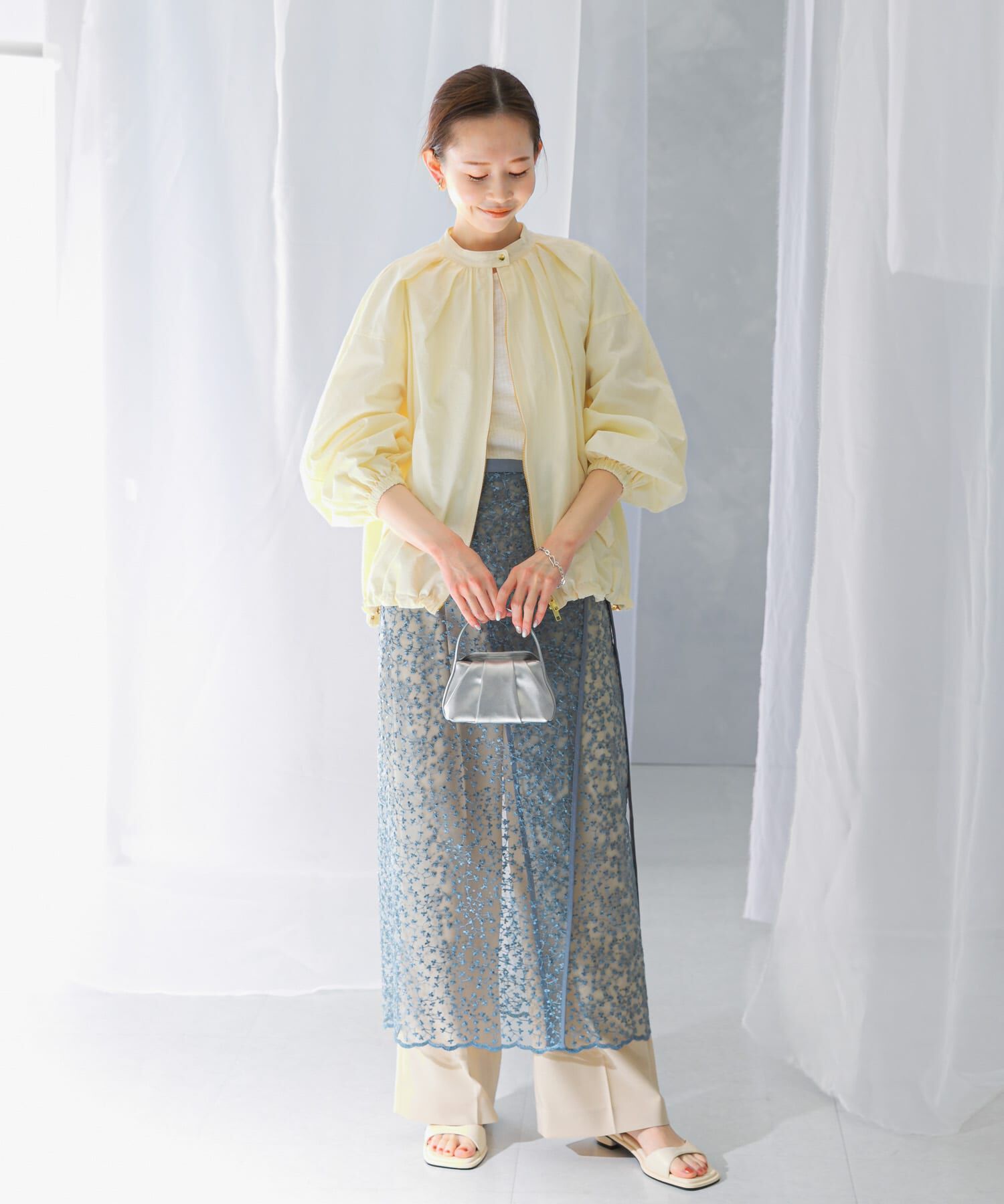 URBAN RESEARCH ROSSO「ギャザーボリュームブルゾン」|ブルゾン・スタジャン|