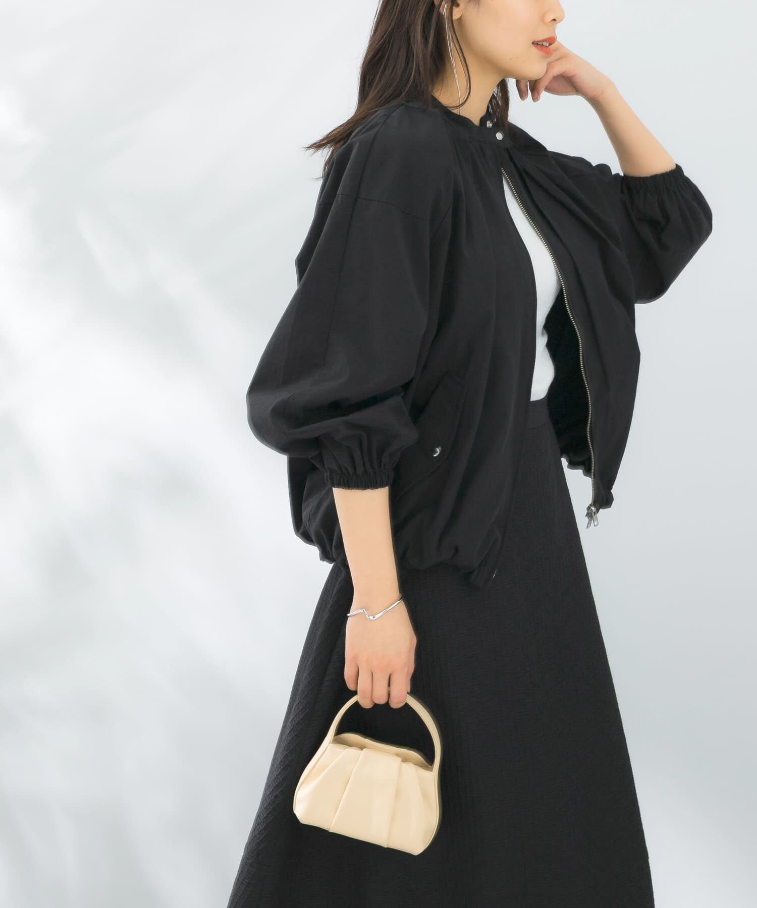 URBAN RESEARCH ROSSO「ギャザーボリュームブルゾン」|ブルゾン・スタジャン|