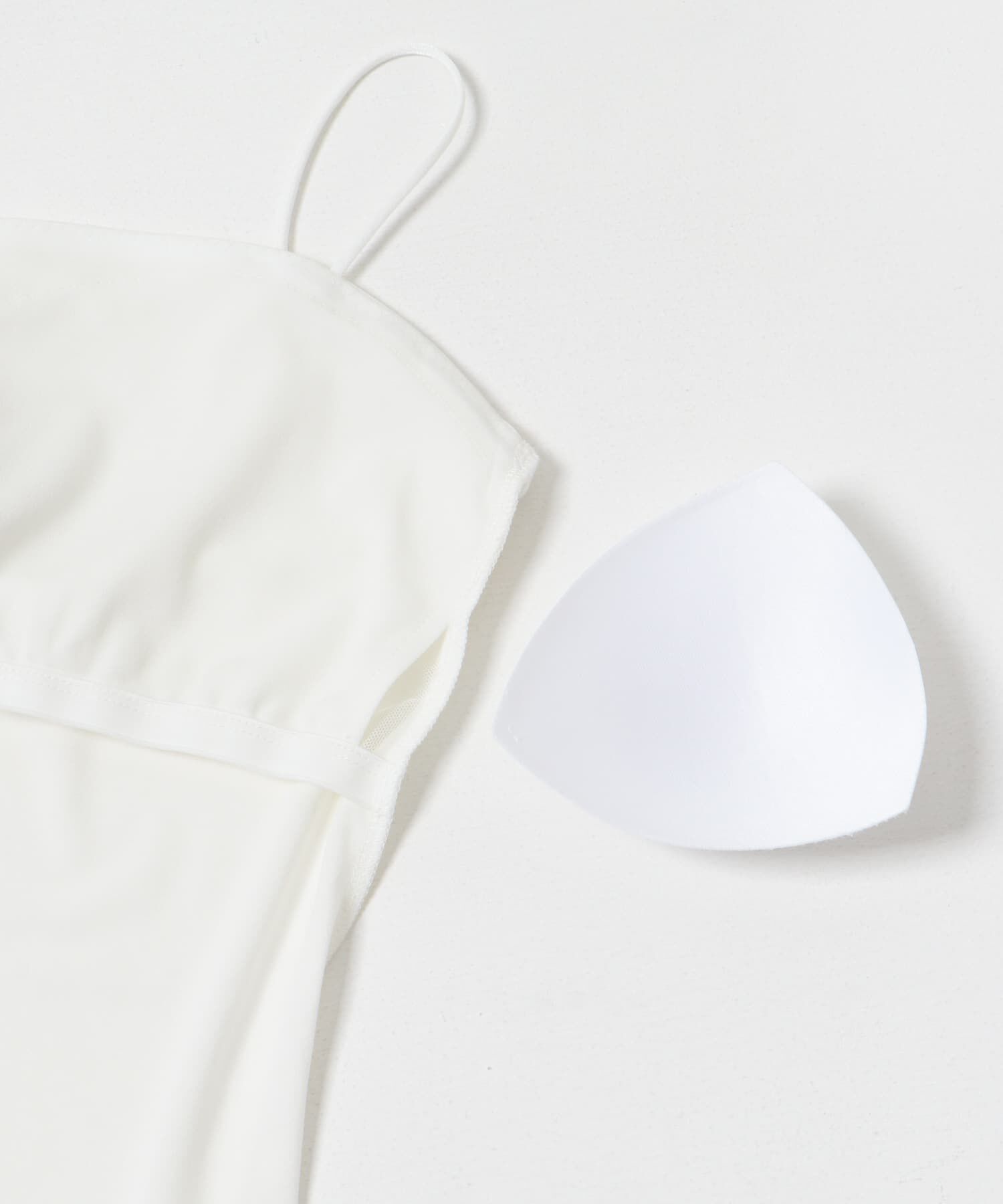 URBAN RESEARCH「『MADE IN JAPAN』 アセテートカップ付きキャミソール」|キャミソール|