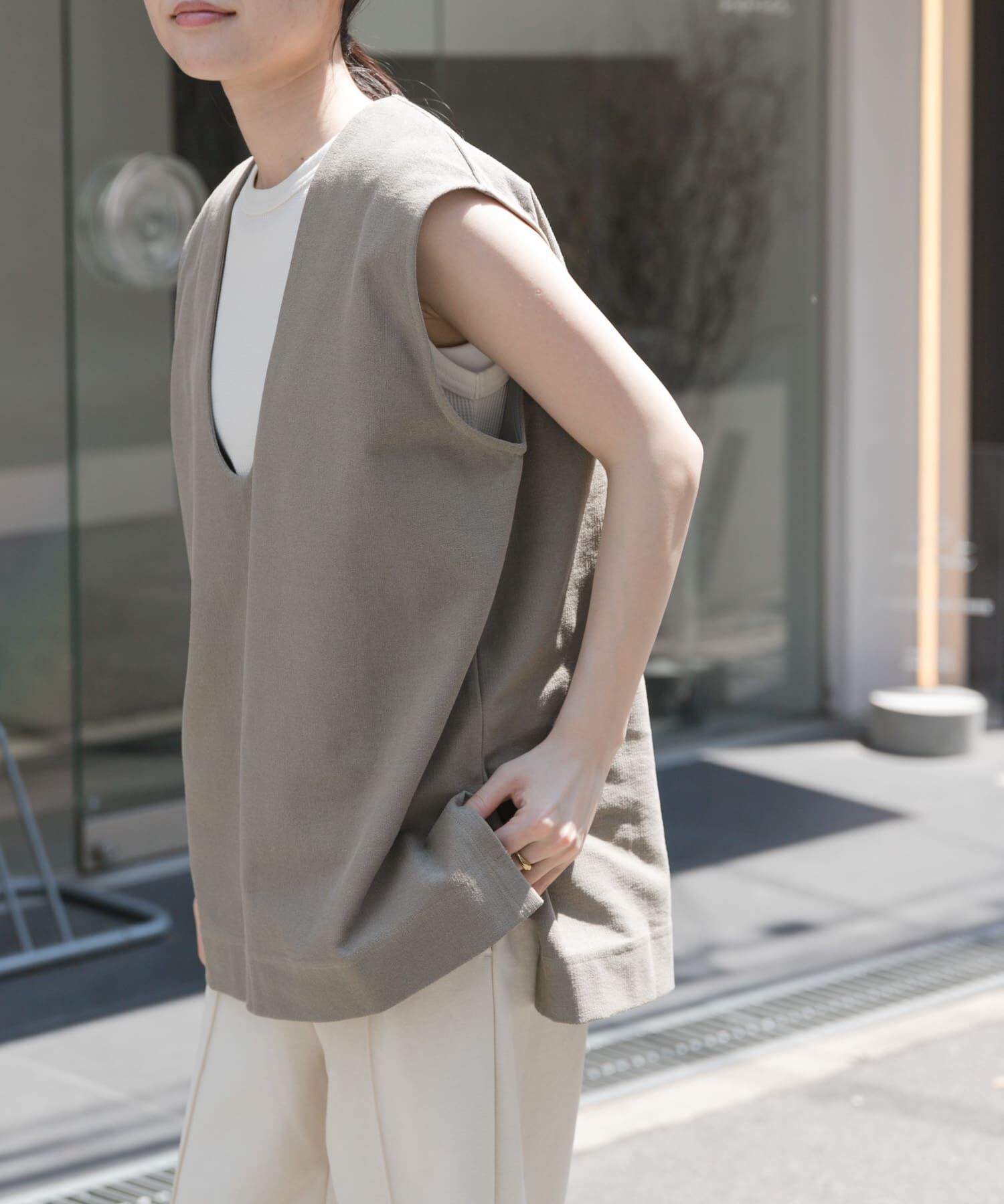 URBAN RESEARCH DOORS「FORK&SPOON　ジャガードUネックベスト」|ベスト・ジレ|カーキ