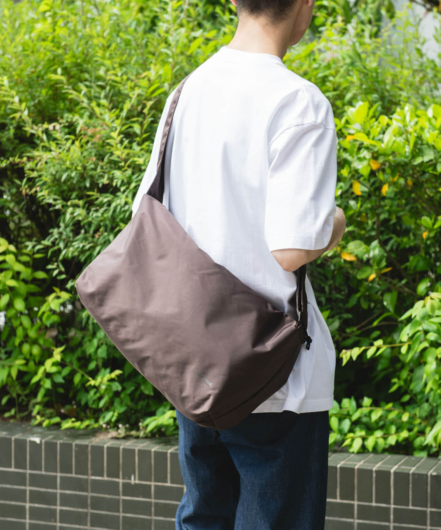 URBAN RESEARCH DOORS「『別注』YAKPAK&times;DOORS　SHOULDER BAG M」|ショルダー・メッセンジャー|