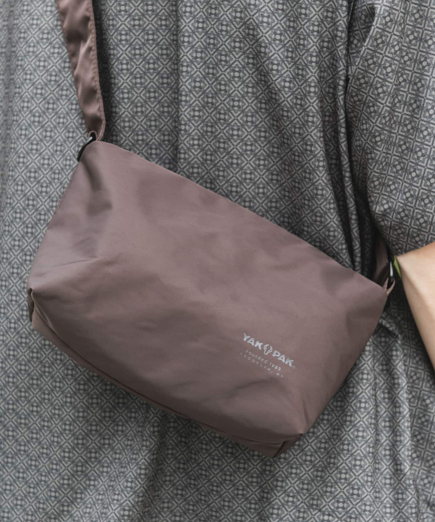URBAN RESEARCH DOORS「『別注』YAKPAK&times;DOORS　SHOULDER BAG S」|ショルダー・メッセンジャー|