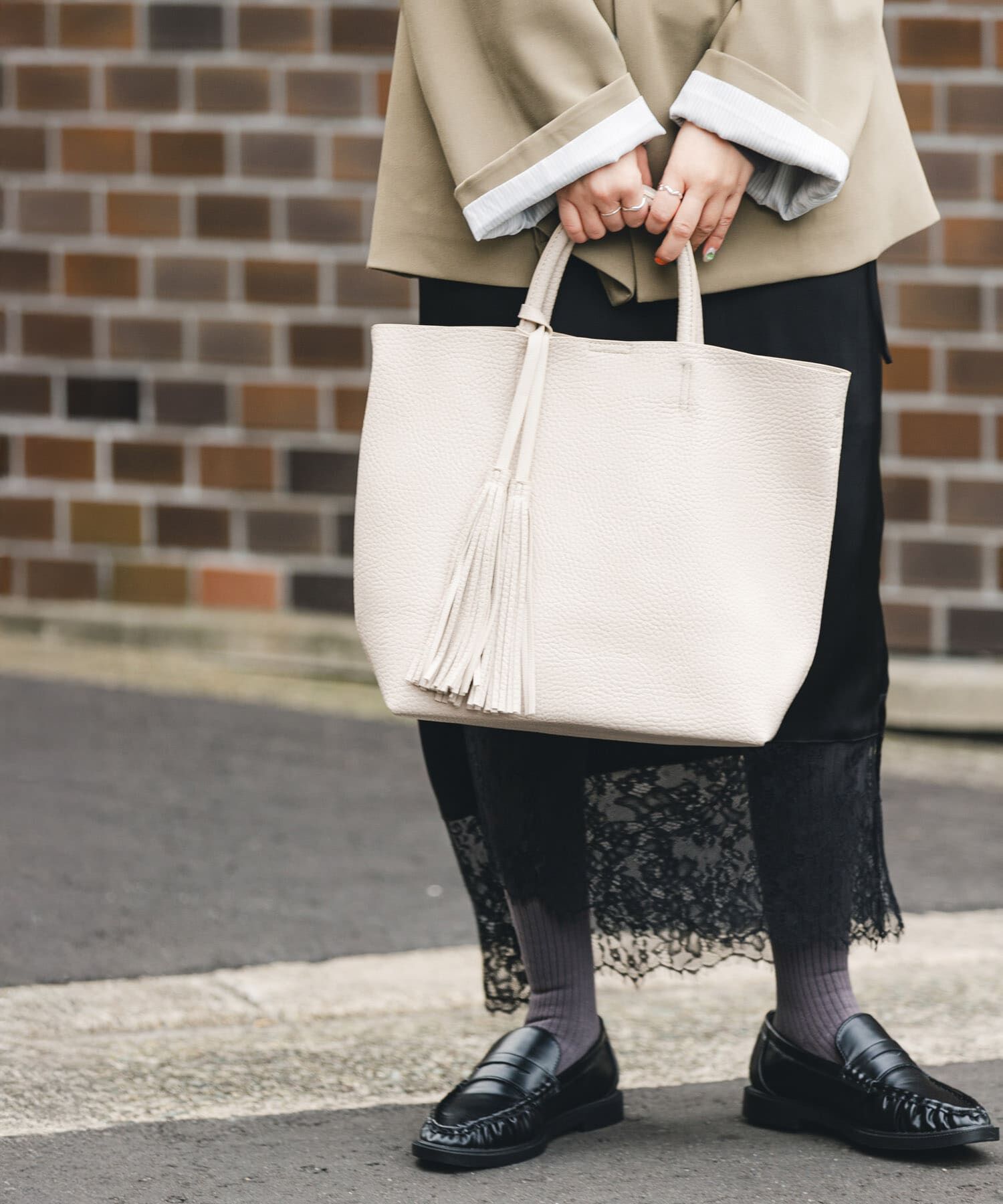 RODE SKO「『Mサイズ』タッセル軽量2WAYシンプルトートバッグ」|トートバッグ|