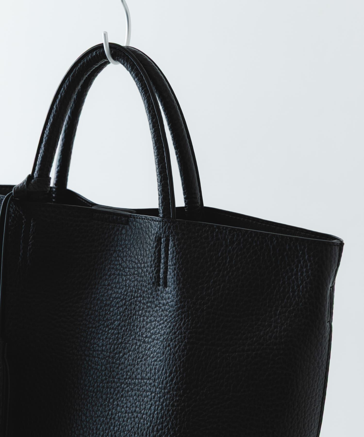 RODE SKO「『Mサイズ』タッセル軽量2WAYシンプルトートバッグ」|トートバッグ|