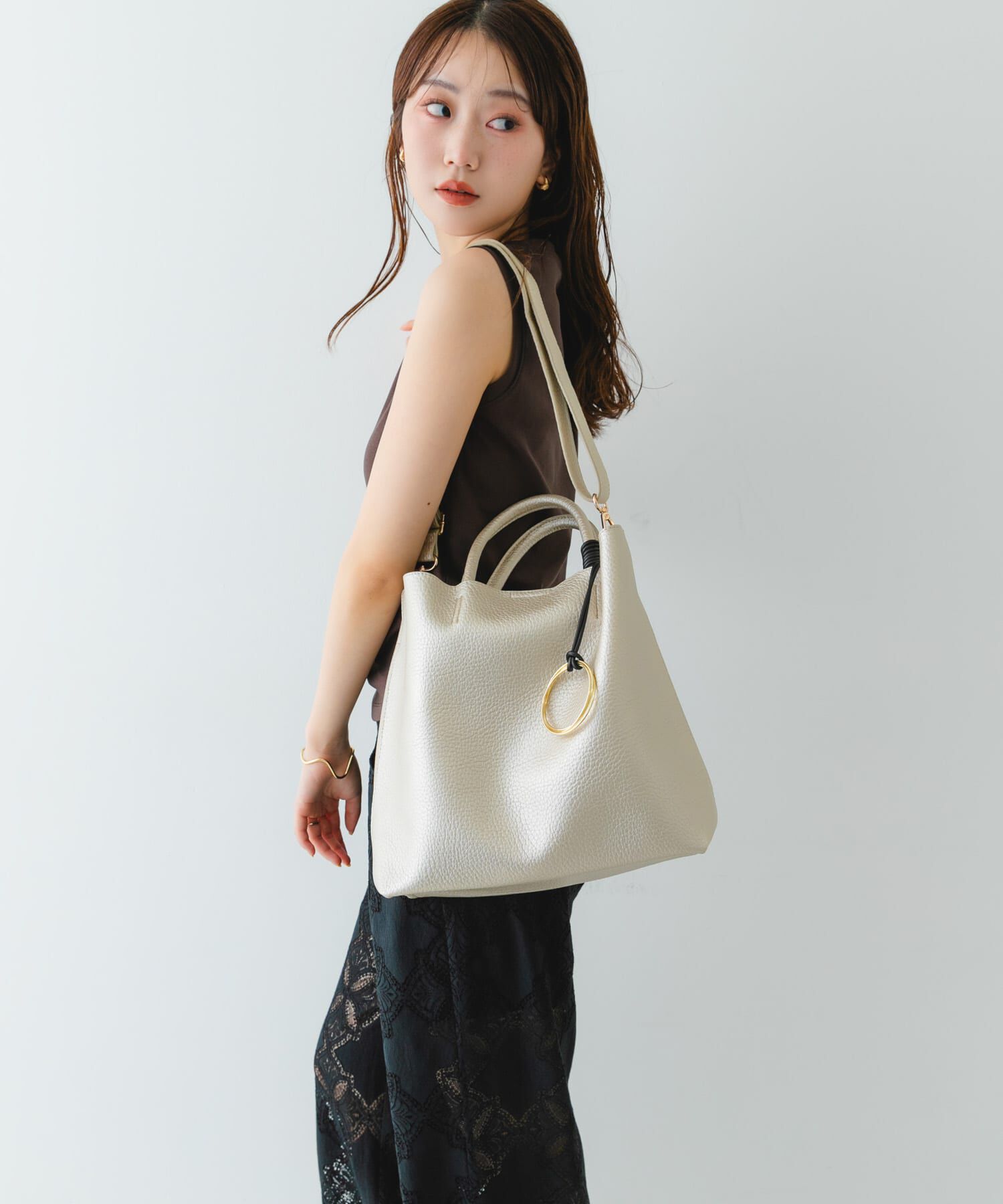 RODE SKO「『Mサイズ』タッセル軽量2WAYシンプルトートバッグ」|トートバッグ|