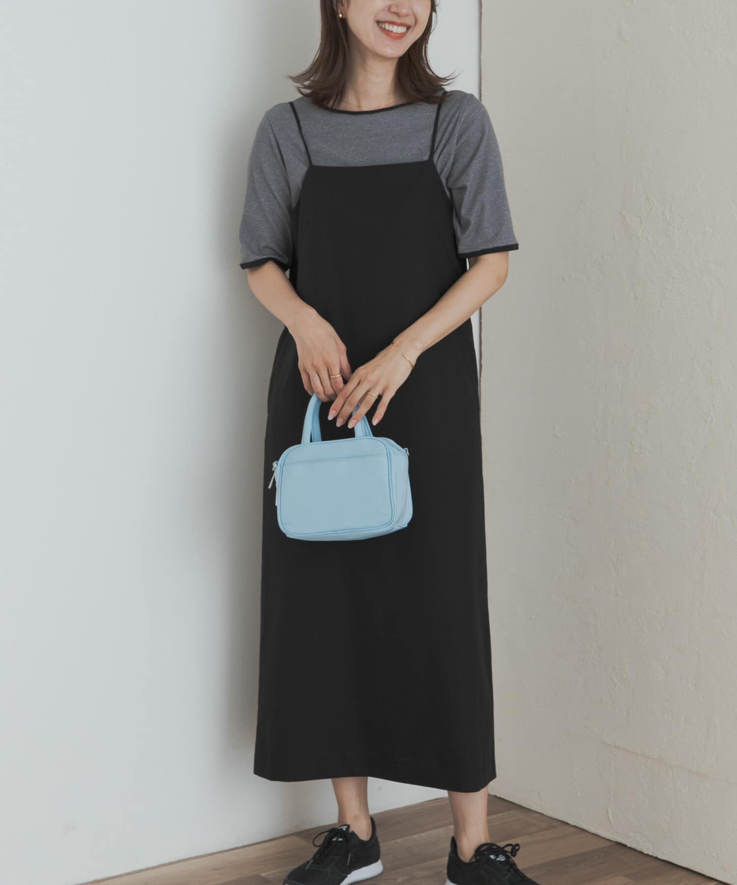 URBAN RESEARCH DOORS「バックVストレートキャミワンピース」|ワンピース|