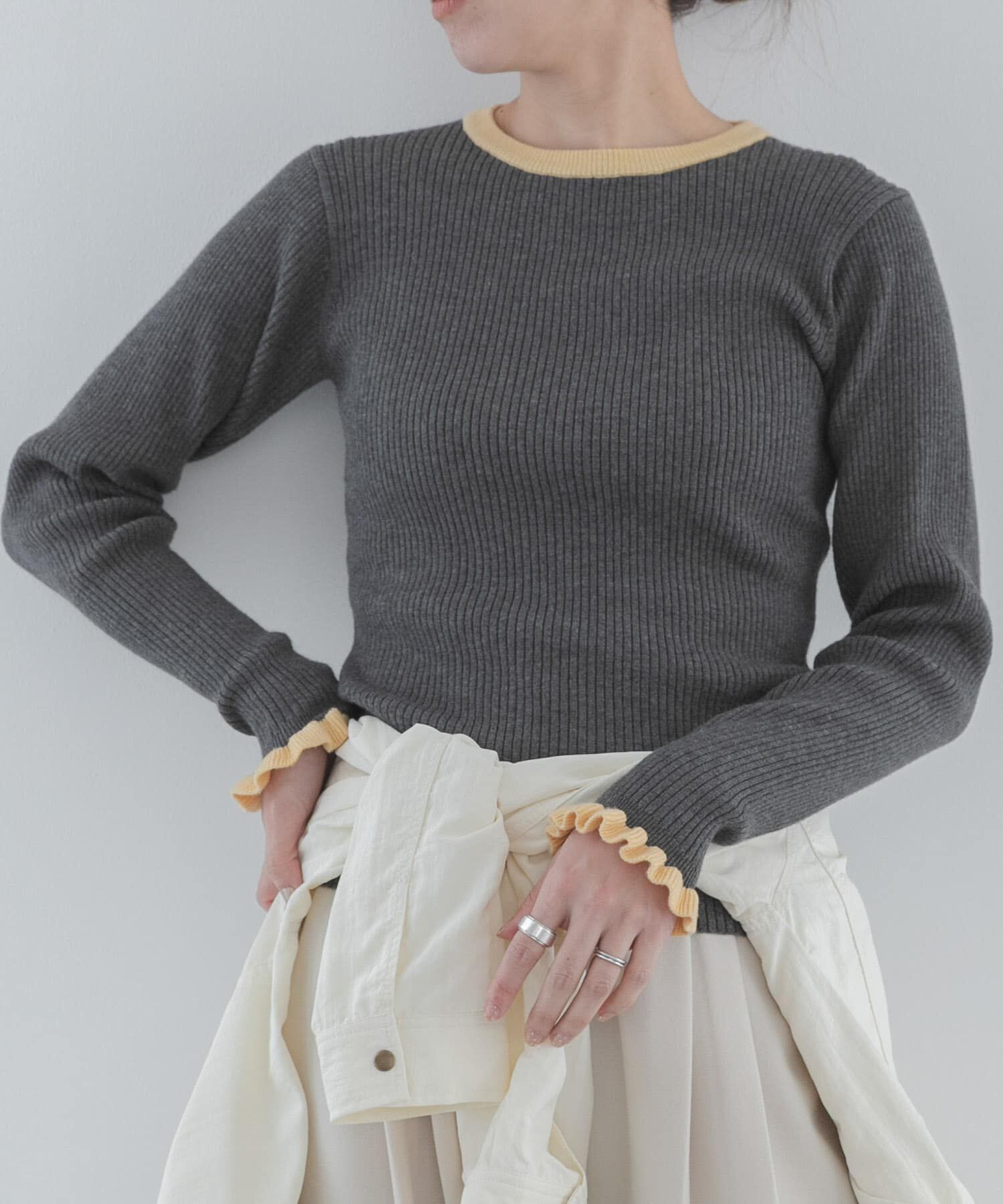 Sonny Label 「袖口フリルクルーネックプルオーバー」|ニット・セーター|グレー