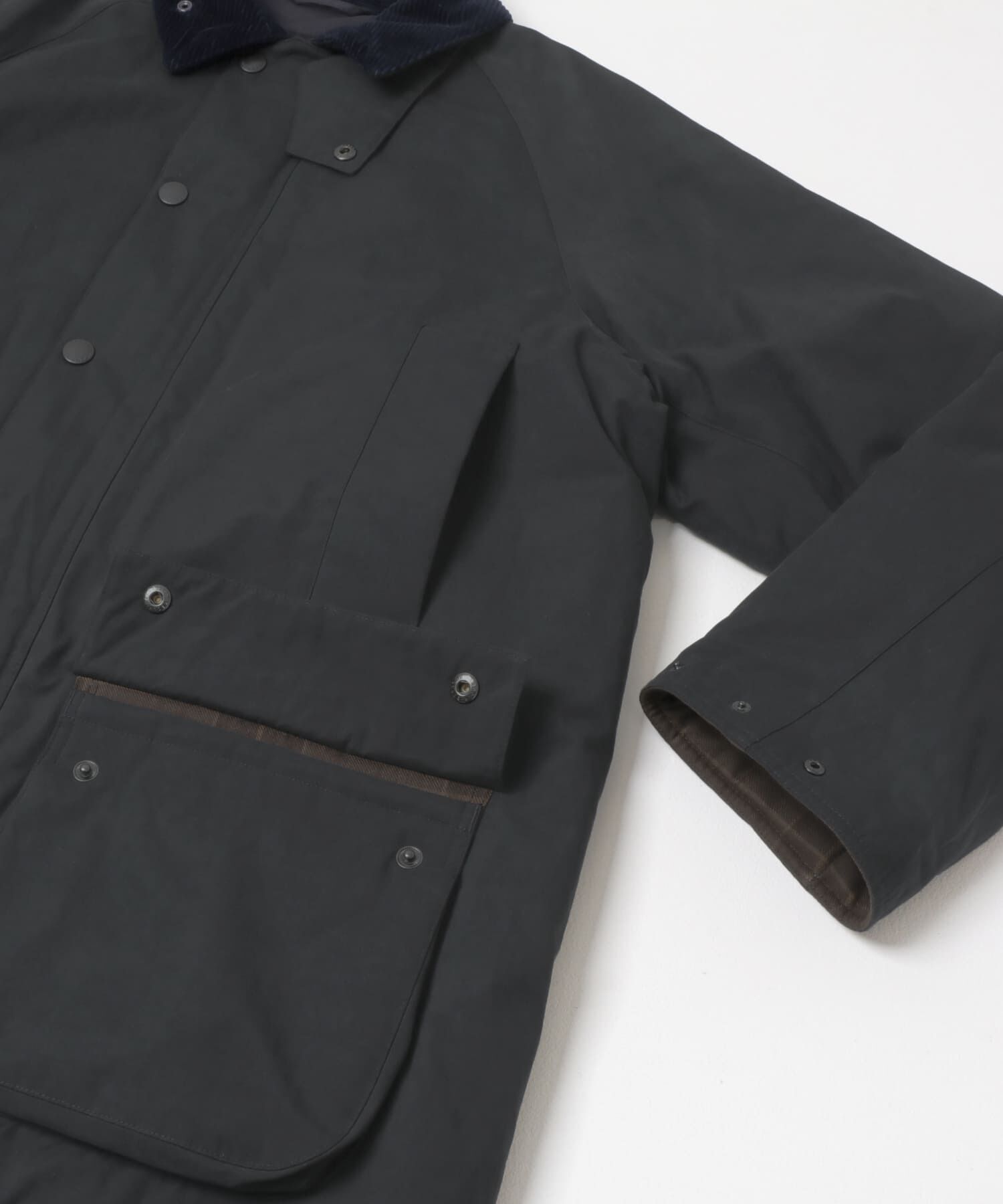 URBAN RESEARCH「『別注』Barbour / URBAN RESEARCH　PADDED OS BEAUFORT」|ノーカラーコート|