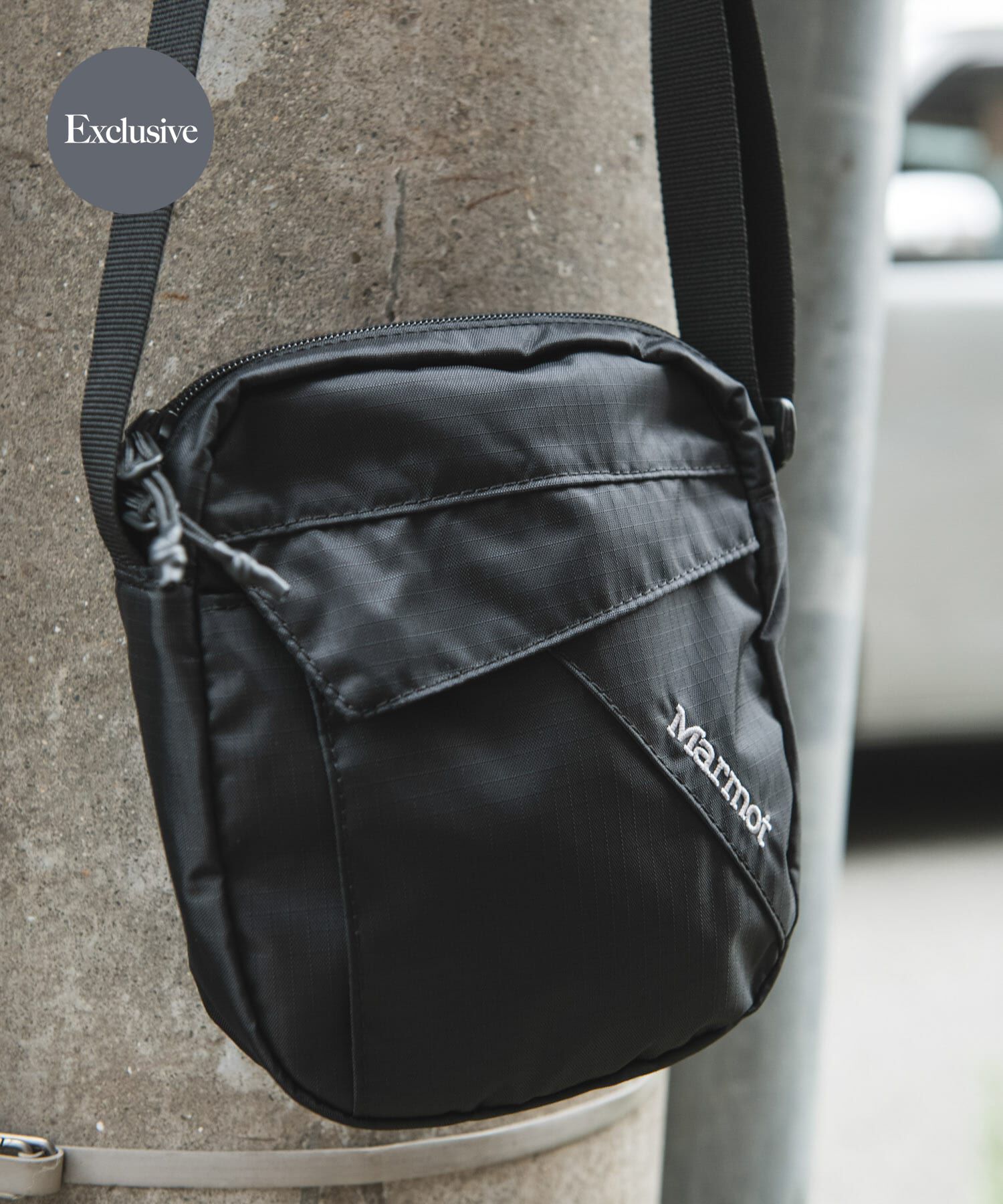 URBAN RESEARCH DOORS「『別注』Marmot&times;DOORS　Ripstop Shoulder Bag」|ショルダー・メッセンジャー|ブラック