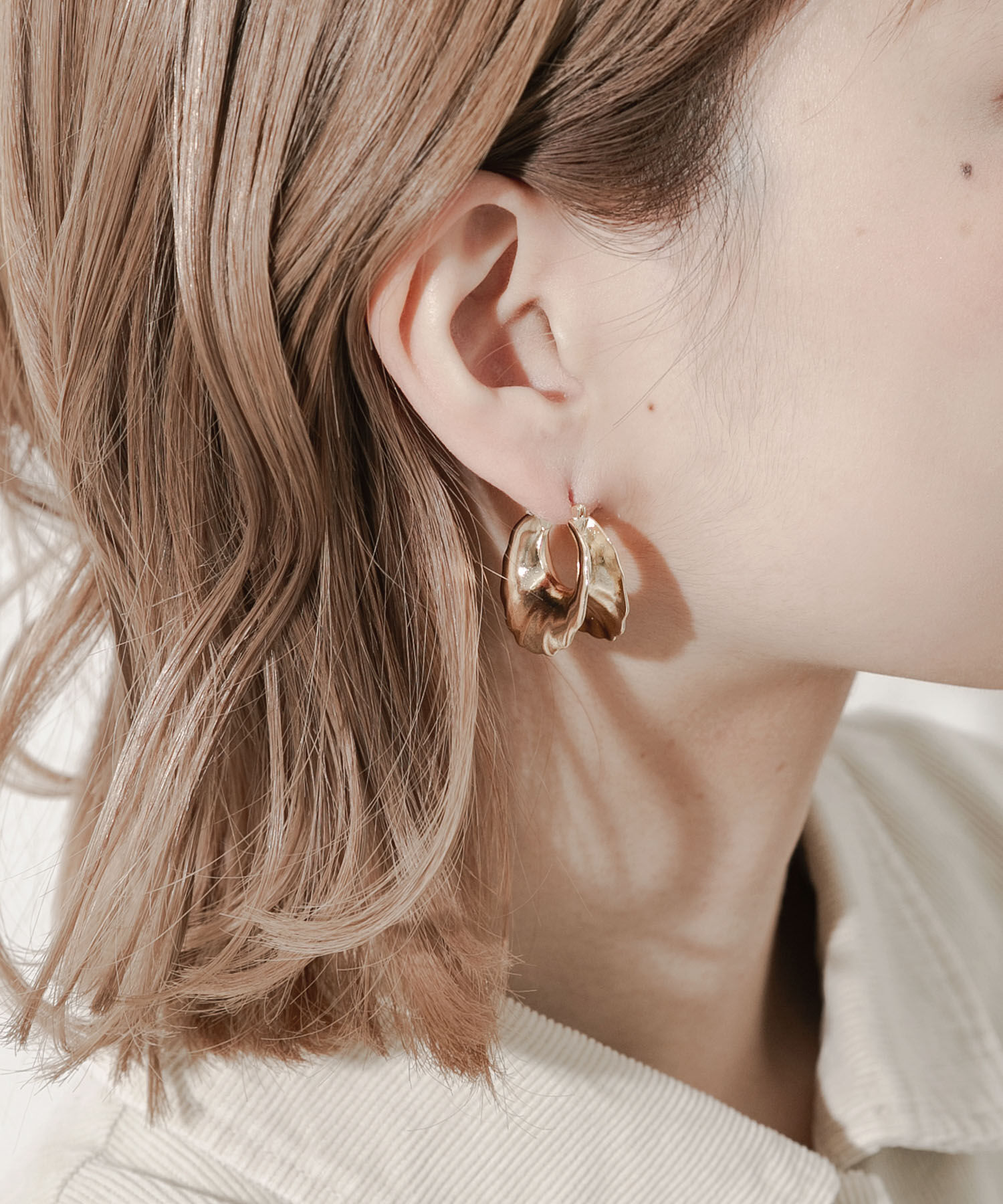 SMELLY「メタルボリュームエッジフープピアス」|ピアス|