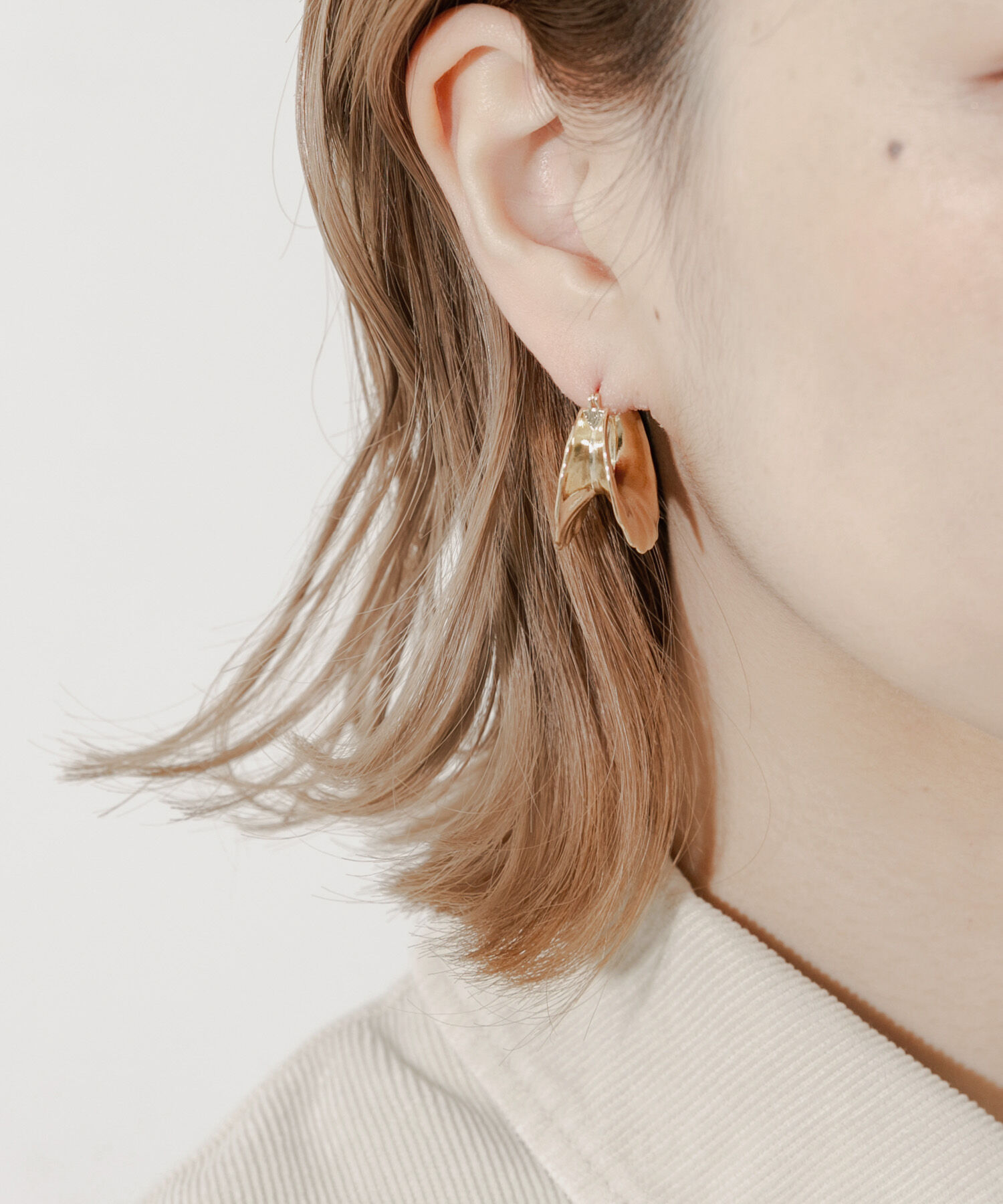 SMELLY「メタルボリュームエッジフープピアス」|ピアス|