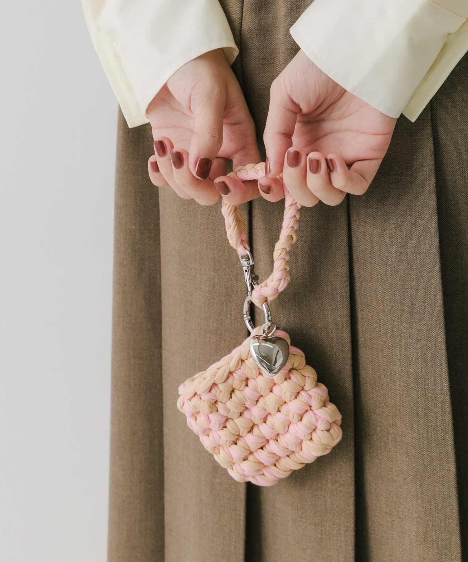 SMELLY「カラフルイヤホンポーチ」|ポーチ|ベージュ系その他