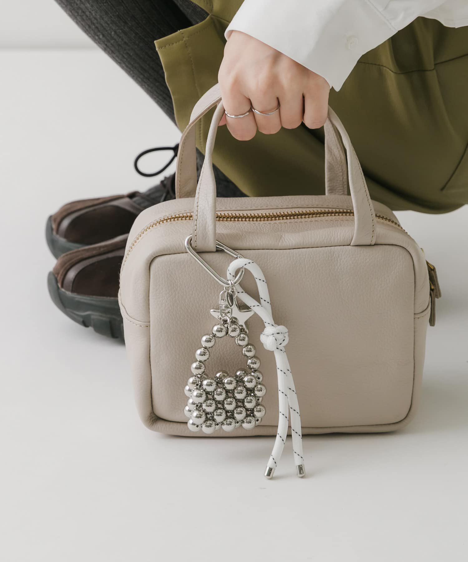 SMELLY「ビーズミニバッグキーチェーン」|チャーム・キーホルダー|シルバー