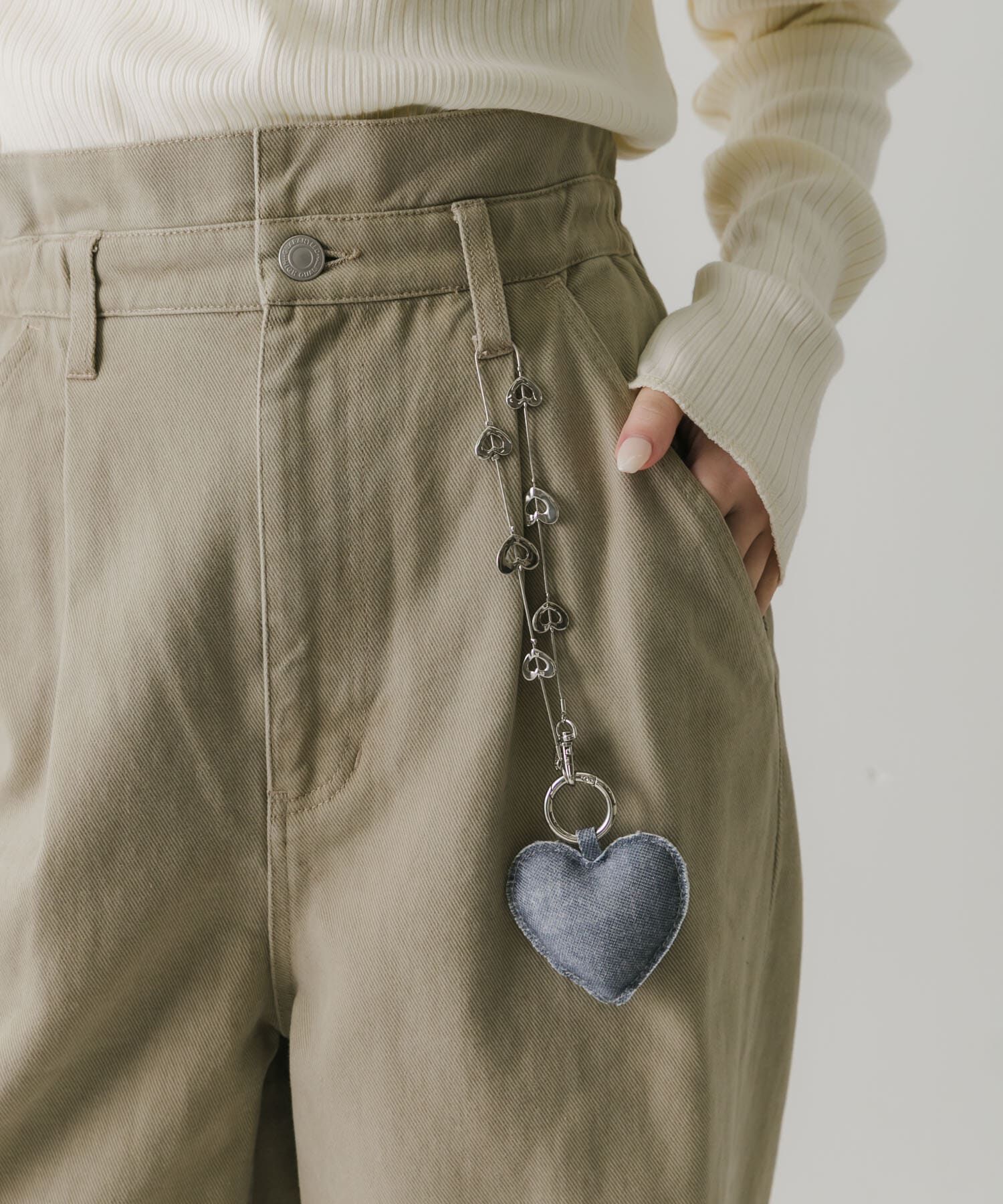 SMELLY「デニムモチーフキーチェーン」|チャーム・キーホルダー|