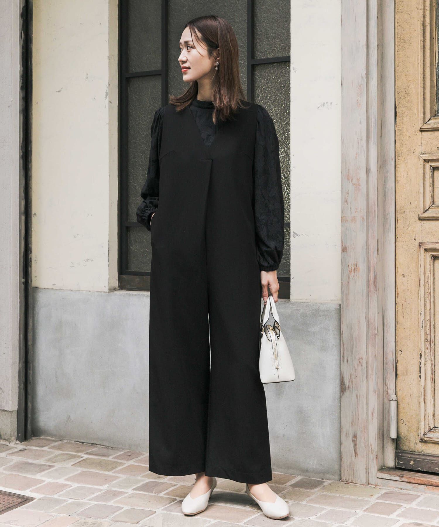 URBAN RESEARCH DOORS「Vネックタックオールインワン」|オールインワン|