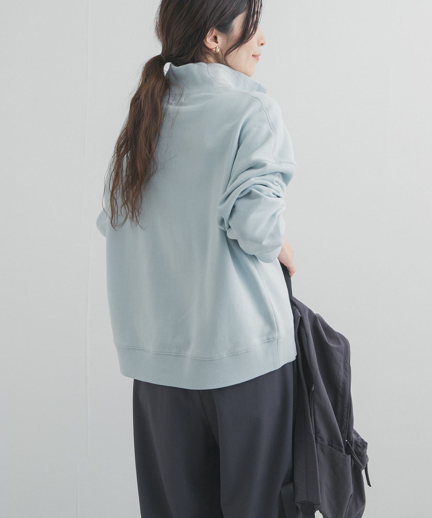 URBAN RESEARCH DOORS「刺繍スタンドカラースウェット」|スウェット・ジャージ|