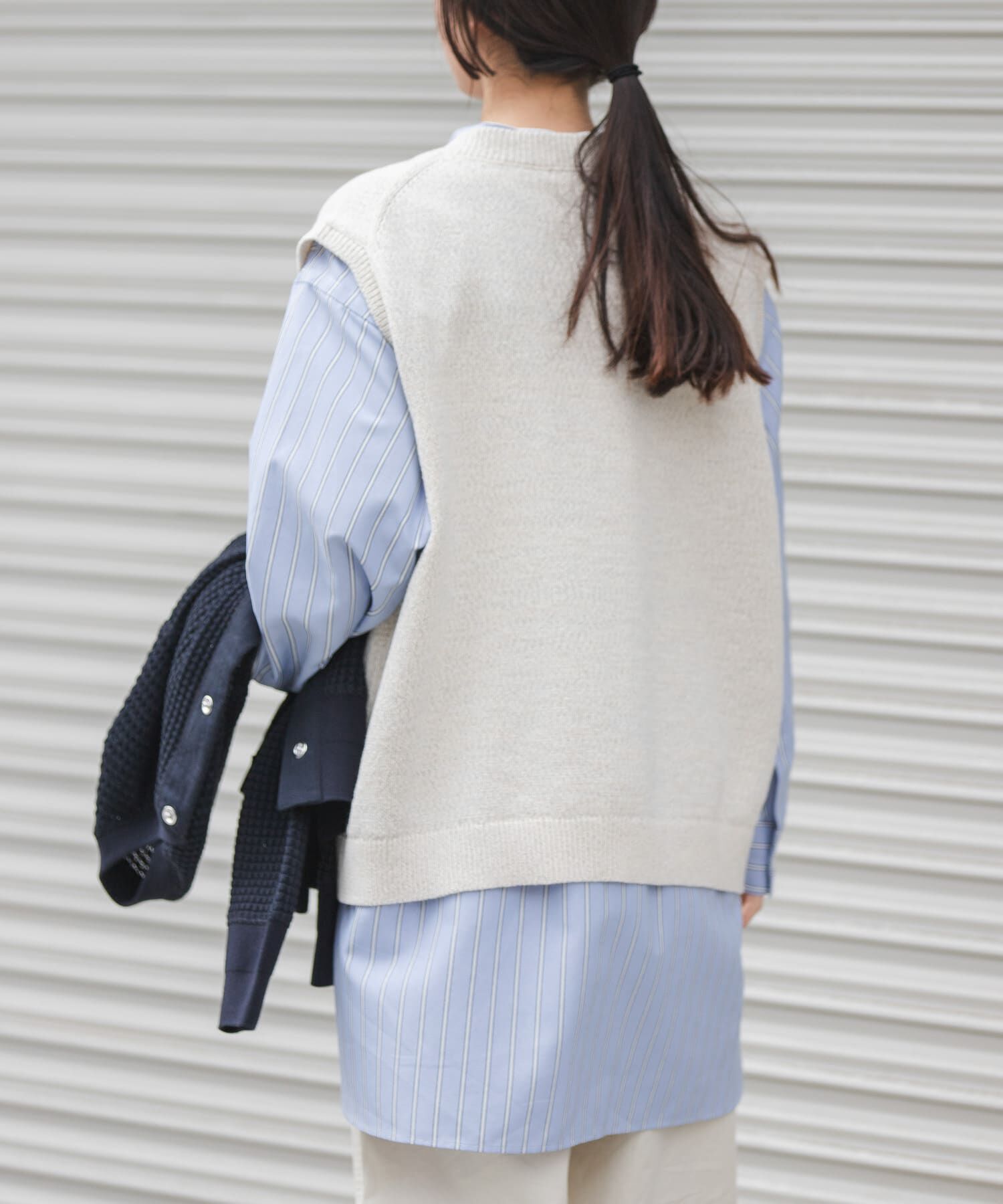 URBAN RESEARCH DOORS「FORK&SPOON　テープヤーンVネックニットベスト」|ベスト・ジレ|