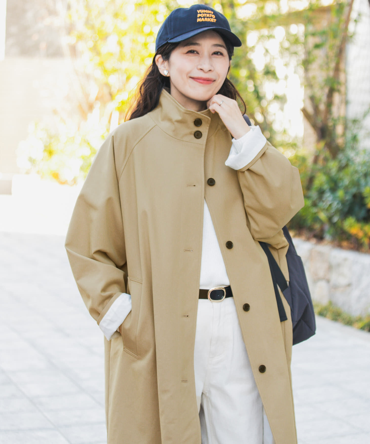 URBAN RESEARCH DOORS「『撥水』BACKヨークスタンドカラーコート」|ノーカラーコート|ベージュ