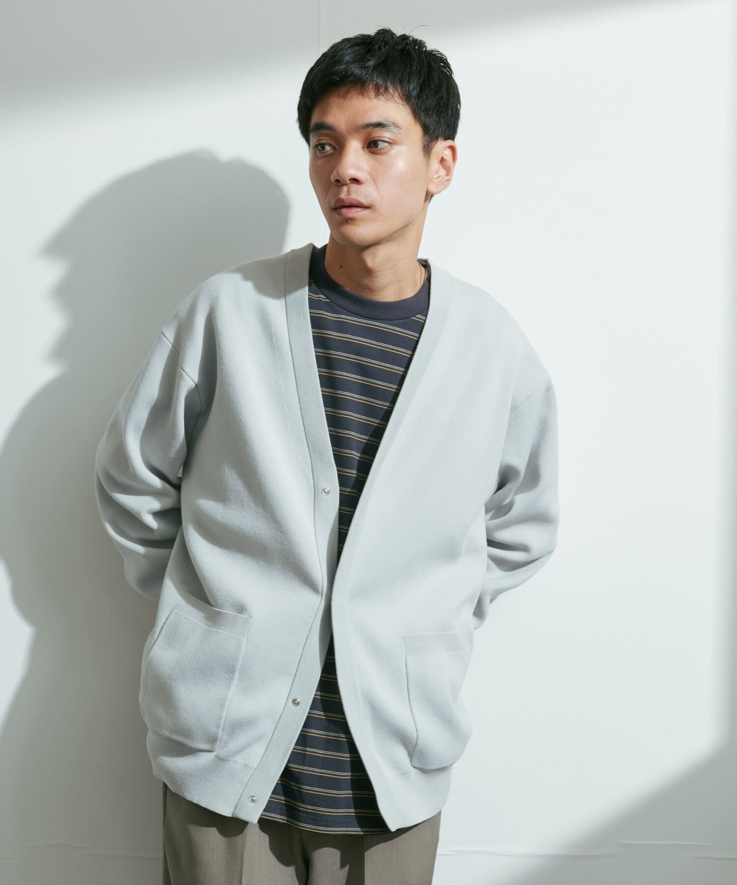URBAN RESEARCH DOORS「『UR TECH Renew Knit』Vネックカーディガン」|カーディガン|