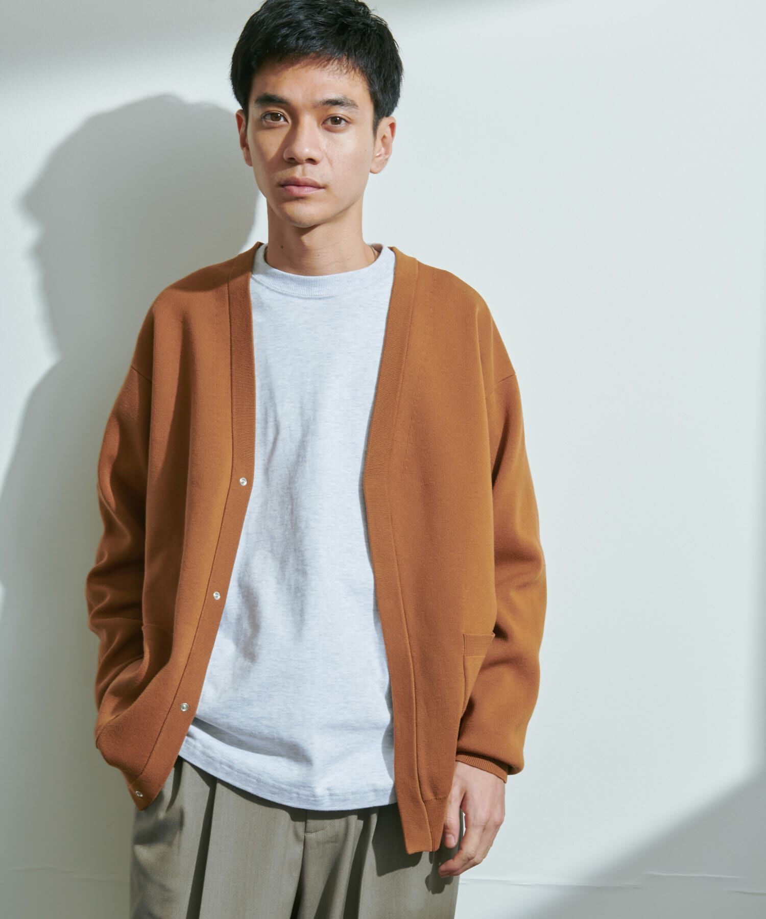 URBAN RESEARCH DOORS「『UR TECH Renew Knit』Vネックカーディガン」|カーディガン|
