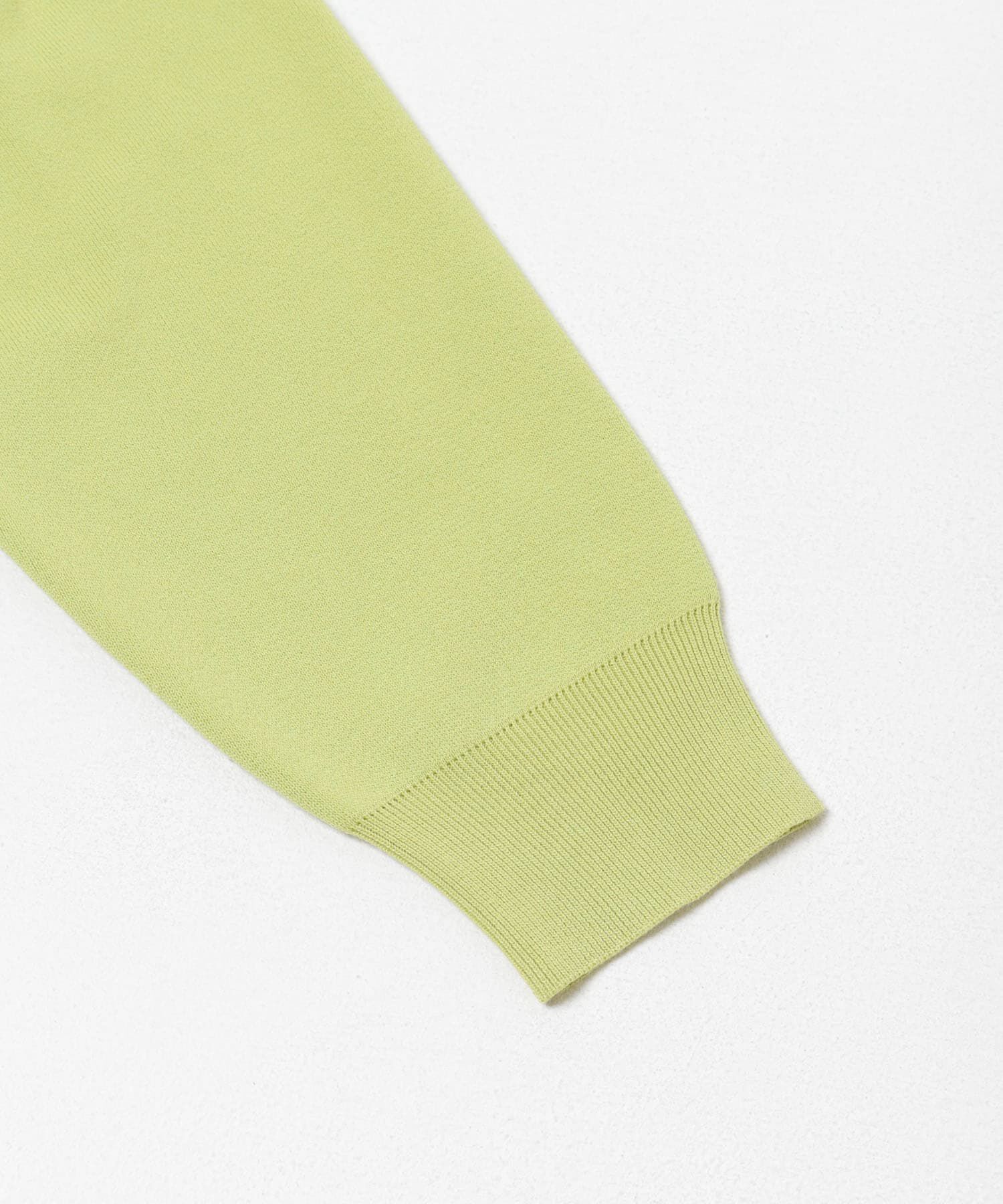 URBAN RESEARCH DOORS「『仁村紗和さん着用』『UR TECH Renew Knit』VネックZIPカーディガン」|カーディガン|