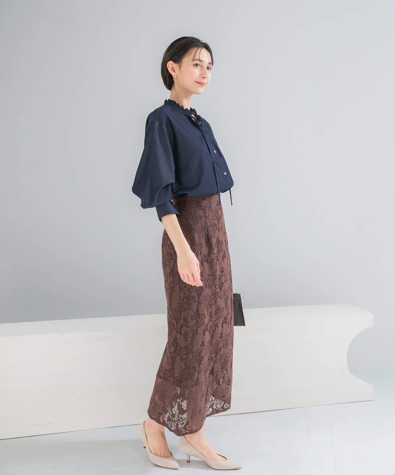 URBAN RESEARCH ROSSO「フリルネックデニムブラウス」|シャツ・ブラウス|