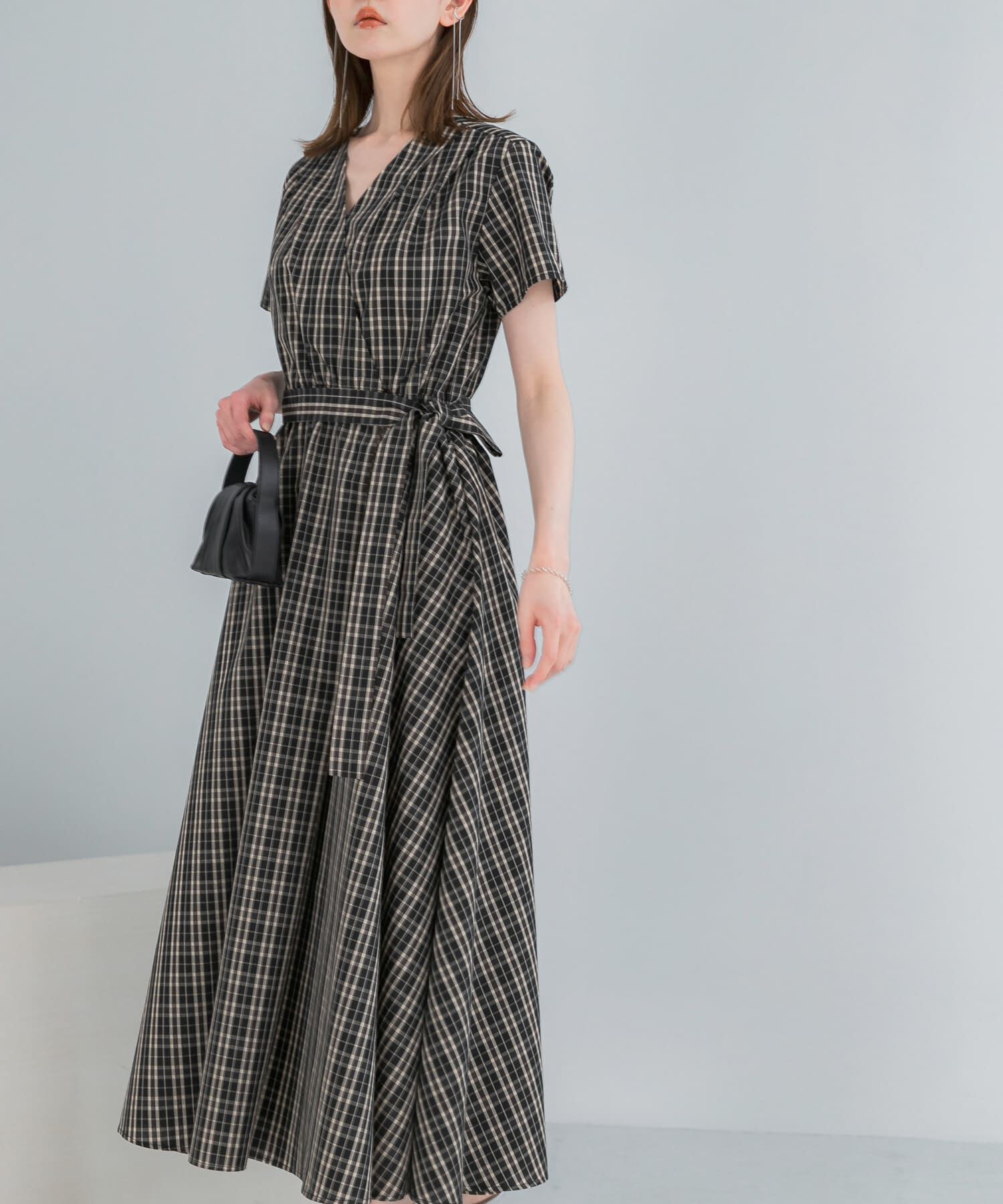URBAN RESEARCH ROSSO「『WEB限定』チェックカシュクールワンピース」|ワンピース|